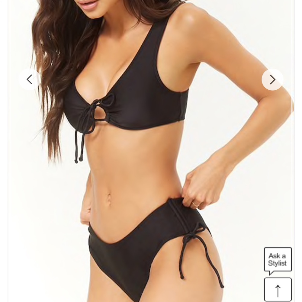 NWOT Cutout Black bikini